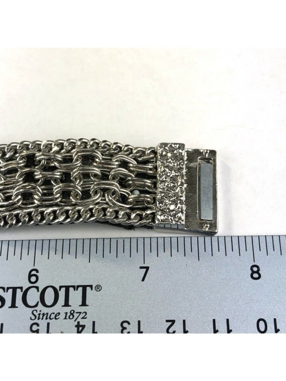 Vera Wang Dark Silver Tone Magnetic Chain Bracelet - Picture 4 of 6